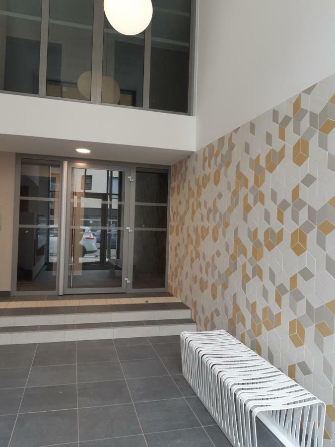 Ferienwohnung Le Carre Des Fleurs Straßburg Exterior foto